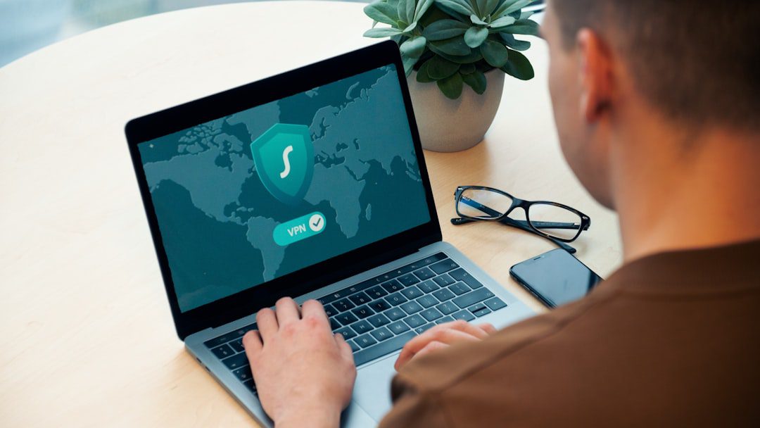 Alt 1: Layered Security identifying potential threats